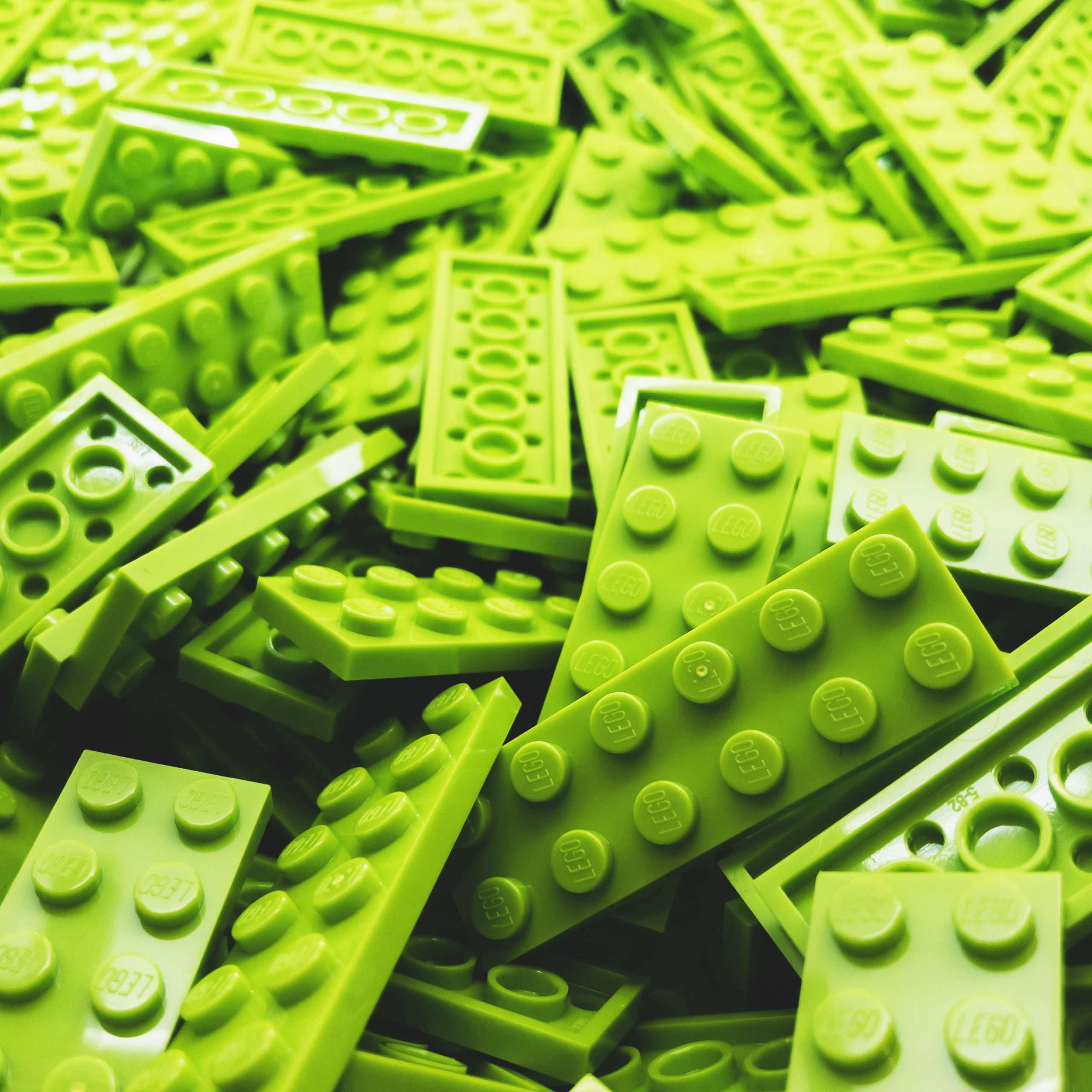 2024 Fashion Trends Spring Summer Cyber Lime C2 Fashion Studio